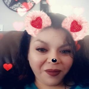 Meet your Posher, Flores